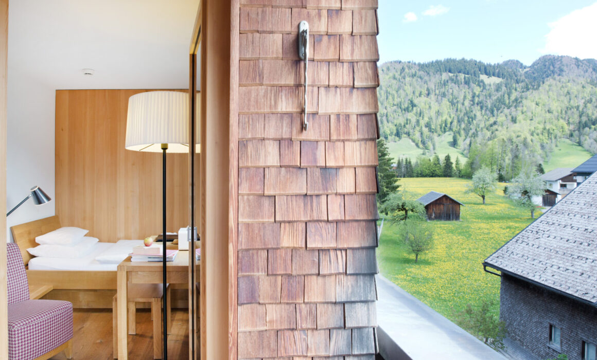Zimmer Krone vs. Auszeit in der Natur